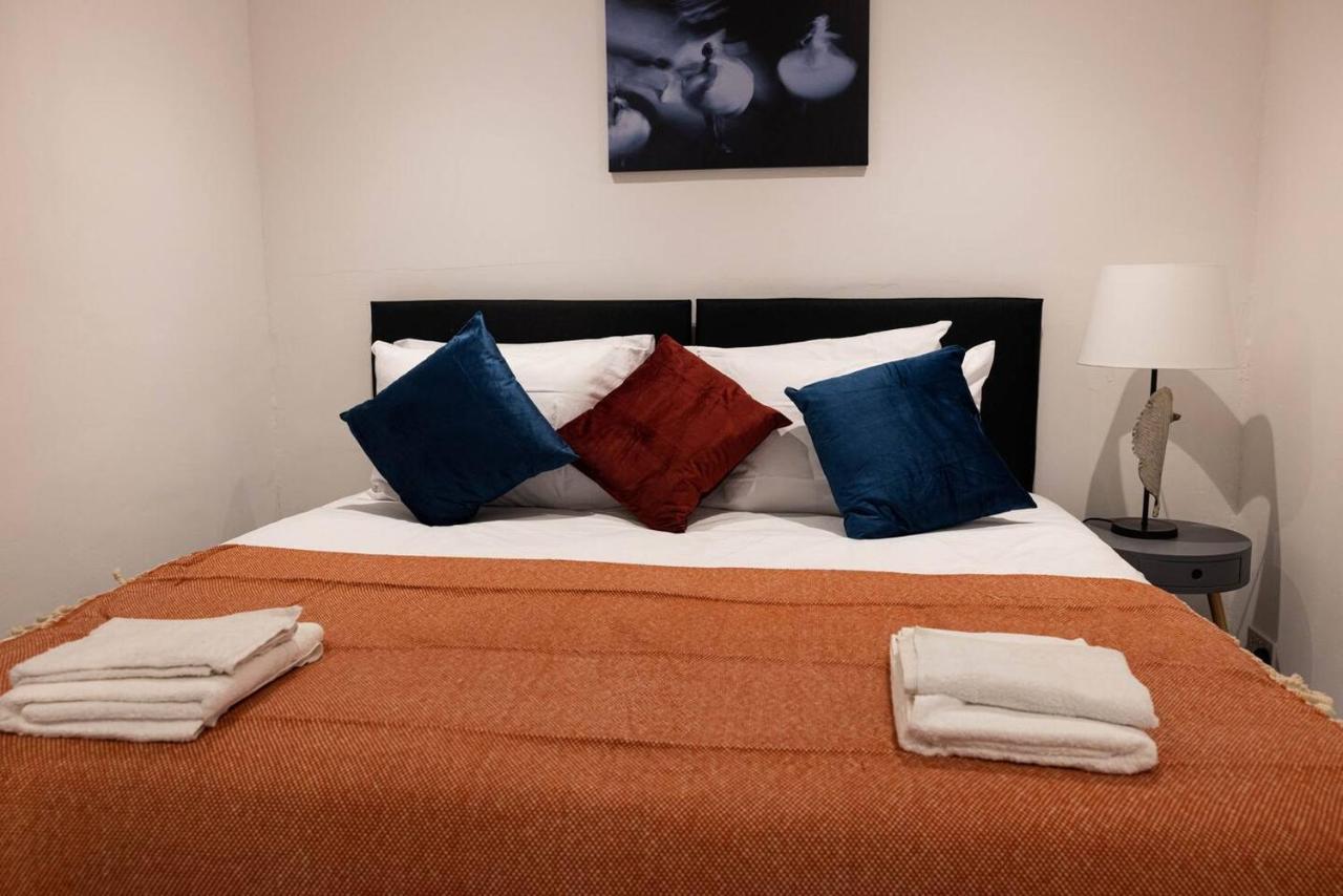 3 Bedroomflat-Free Parking-Wifi-Parking-8People Londres Exterior foto