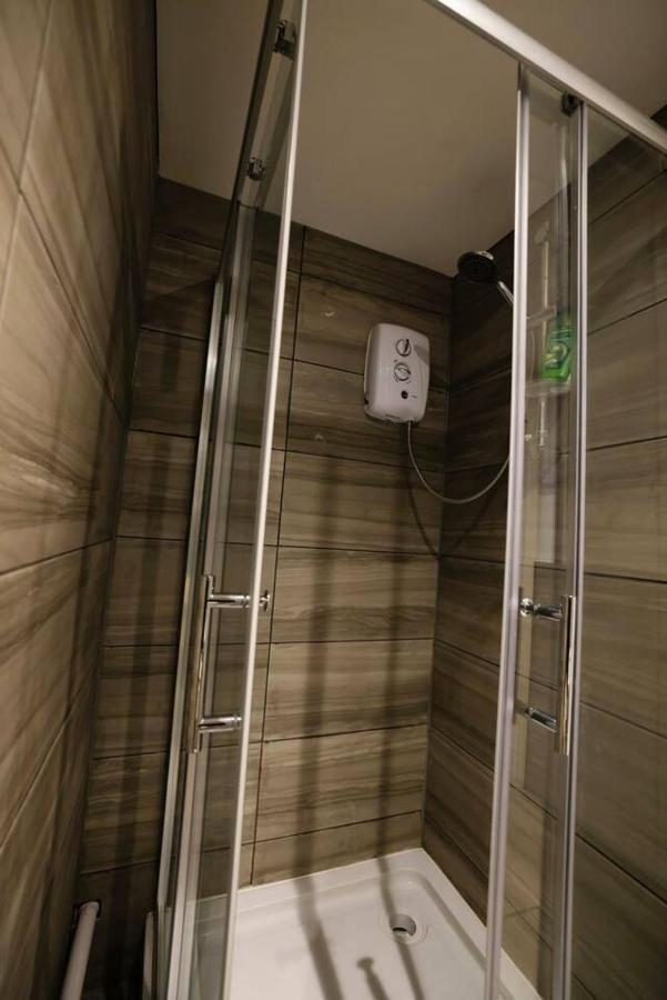 3 Bedroomflat-Free Parking-Wifi-Parking-8People Londres Exterior foto