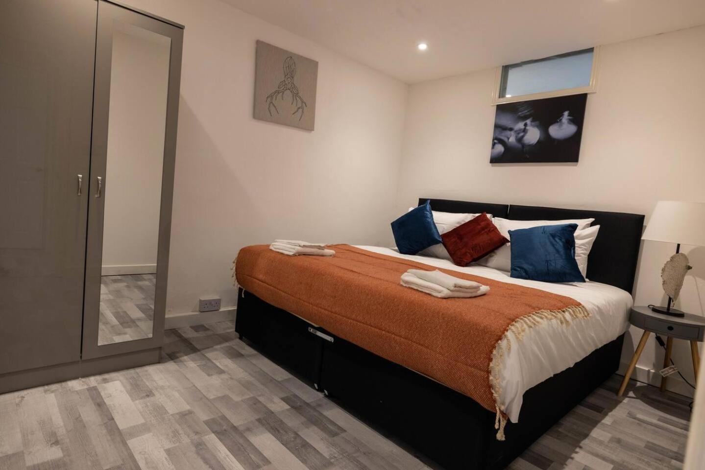 3 Bedroomflat-Free Parking-Wifi-Parking-8People Londres Exterior foto